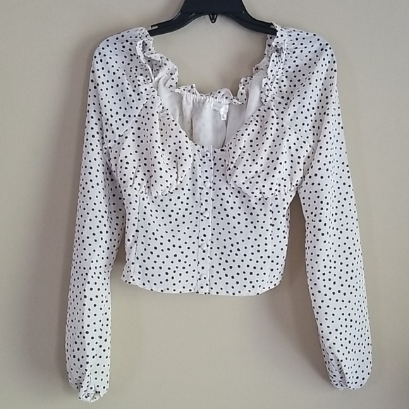 Society & Stitch Sweetheart Cropped Dot Blouse M - Picture 8 of 16